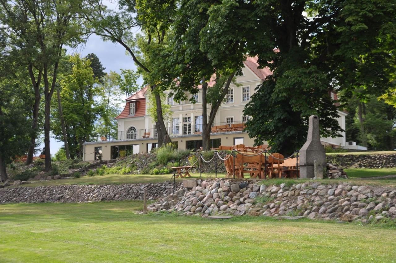 Rezydencja Marii Rybieniec Hotel Kiszkowo Exterior photo